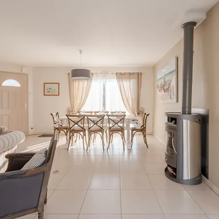 La Retzienne - Parking - Jardin Prigny