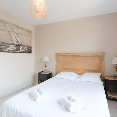 La Retzienne - Parking - Jardin * Prigny