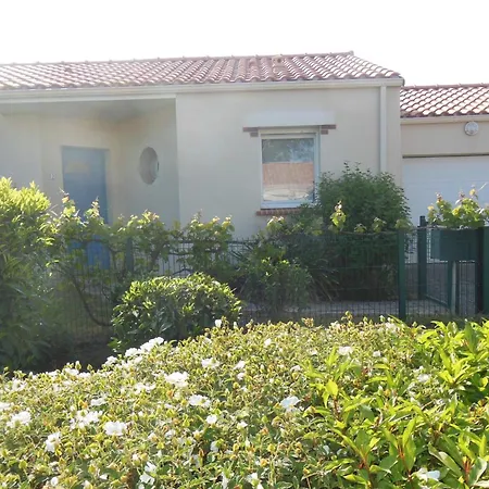 La Retzienne - Parking - Jardin Prigny